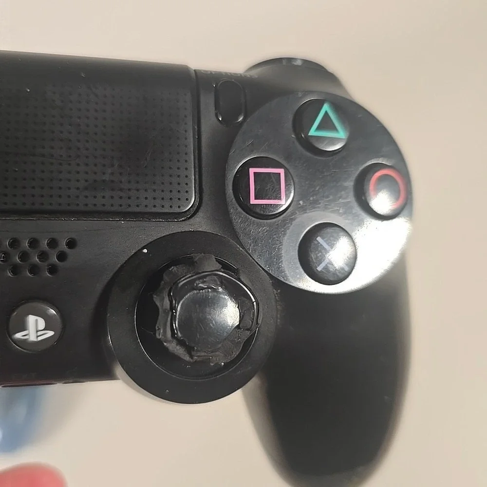 2 Sony PlayStation 4 DualShock Wireless Controllers Untested And Some‎ Damage